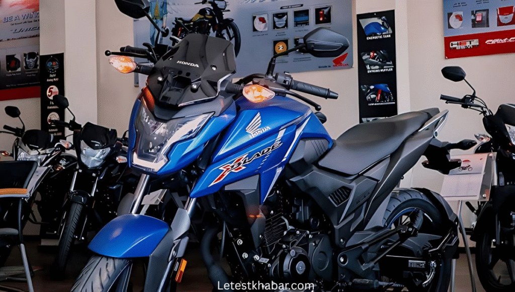 Honda X-Blade: स्पोर्टी लुक और दमदार 160cc इंजन के साथ Apache और Pulsar को देगी टक्कर