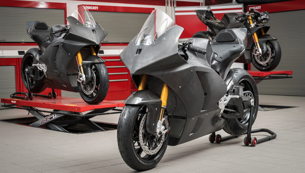 Ducati की नई चमक: V21L और Solid-State बैटरी से इलेक्ट्रिक बाइक का गेम-चेंजर