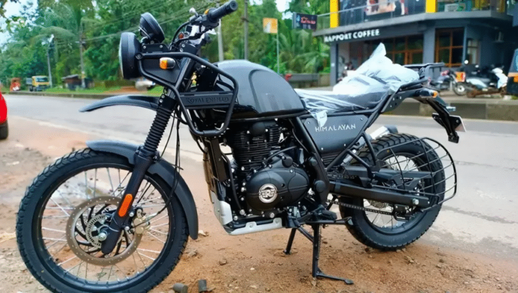 Royal Enfield Himalayan 750 Review: Royal Enfield की सबसे ताकतवर और लग्ज़री एडवेंचर बाइक, फीचर्स ने मचाई सनसनी