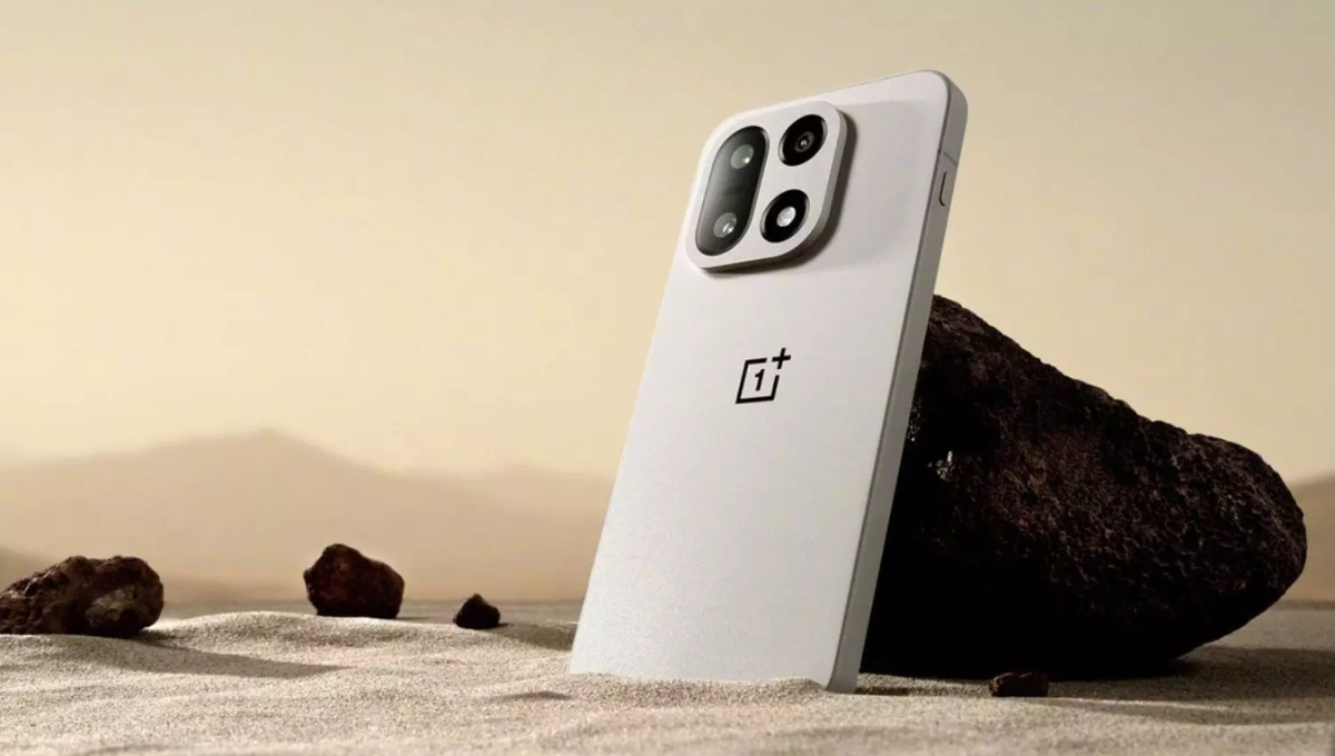 OnePlus 15 Global Launch ने मचा दिया तांडव 7,300mAh Battery + Snapdragon Ultra Power ने सबको कर दिया Shock