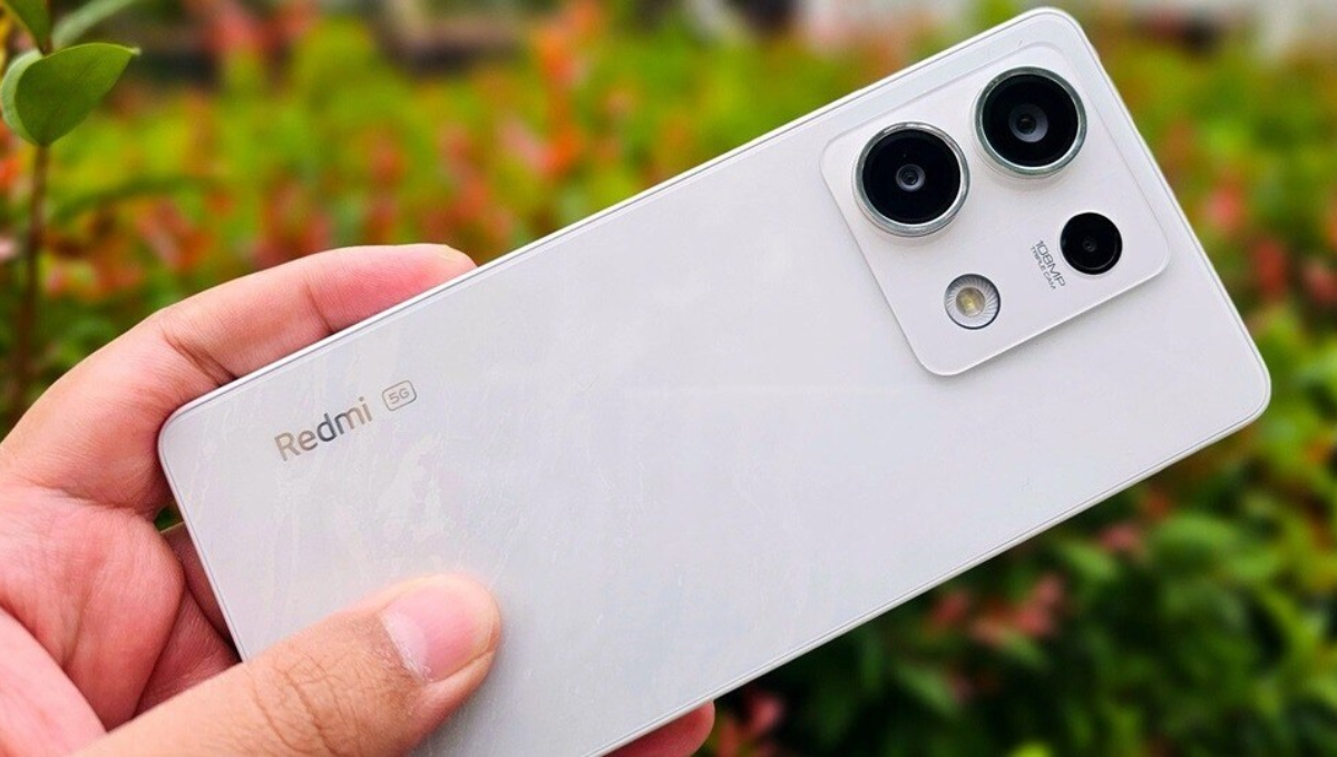 Redmi मात्र ₹34,999 में मार्केट में तहलका नया फ़्लैगशिप स्मार्टफोन कैमरा, परफॉर्मेंस और बैटरी में DSLR और iPhone को भी कर दिया शर्मिंदा