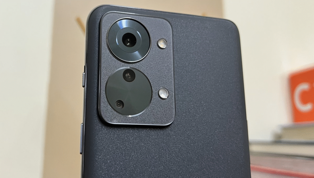 स्टाइलिश लुक में लॉन्च हुआ OnePlus Nord 2 Pro दमदार 5G स्मार्टफोन 12GB RAM, 256GB स्टोरेज और 120W चार्जिंग हर पल आपके साथ