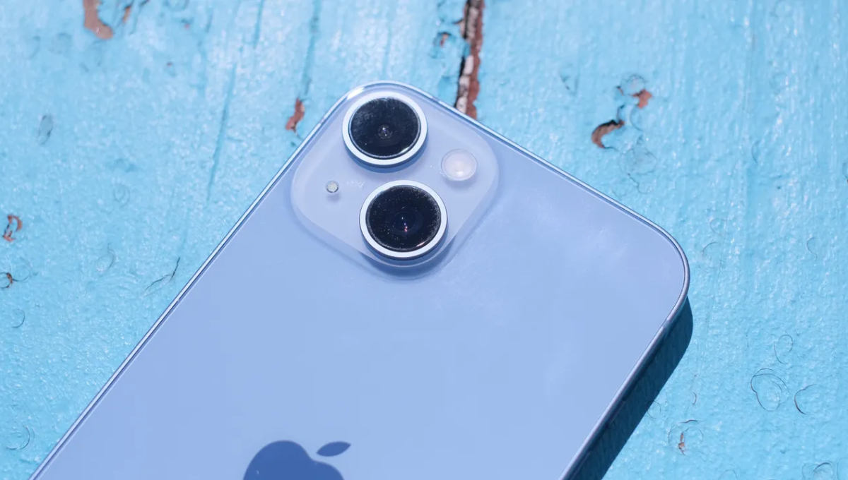 Croma Black Friday Sale में iPhone Air का जलवा सिर्फ ₹54,900 में लूटो भाइयो लूटो, लूट मची है लूट लो