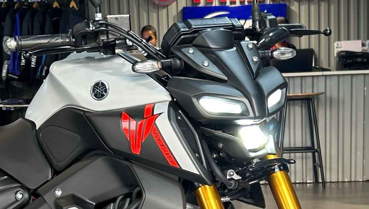 आज तक की सबसे बेस्ट बाइक Yamaha MT 15 Bike: डिजाइन, इंजन, माइलेज, फीचर्स, कीमत में सबसे दमदार