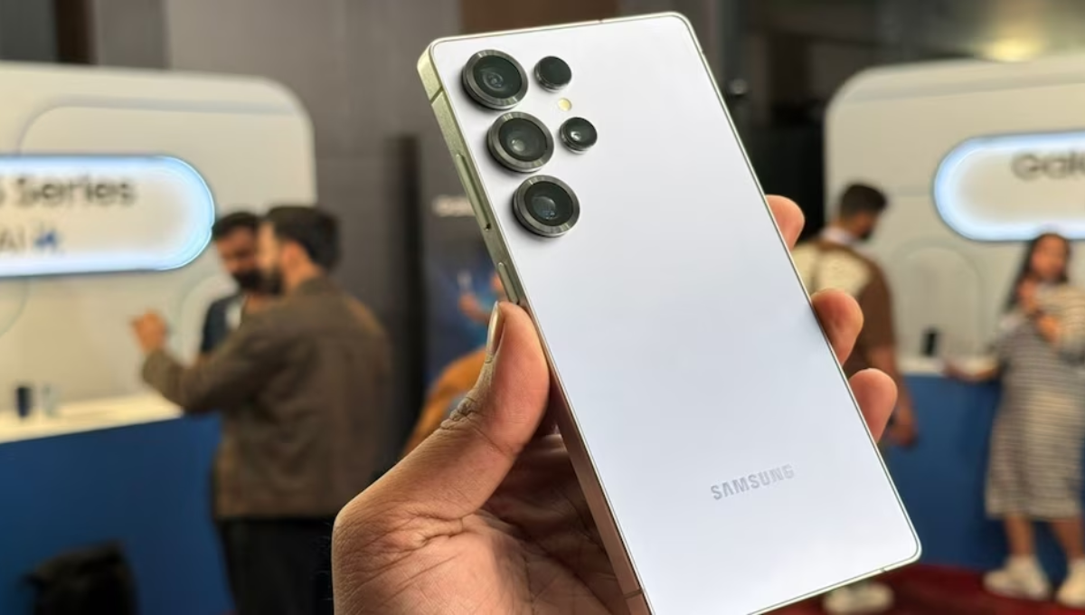 Black Friday धमाका! Samsung S25 Ultra 1TB की कीमत 256GB से भी कम ट्रेड-इन ऑफर देखकर सभी हैरान