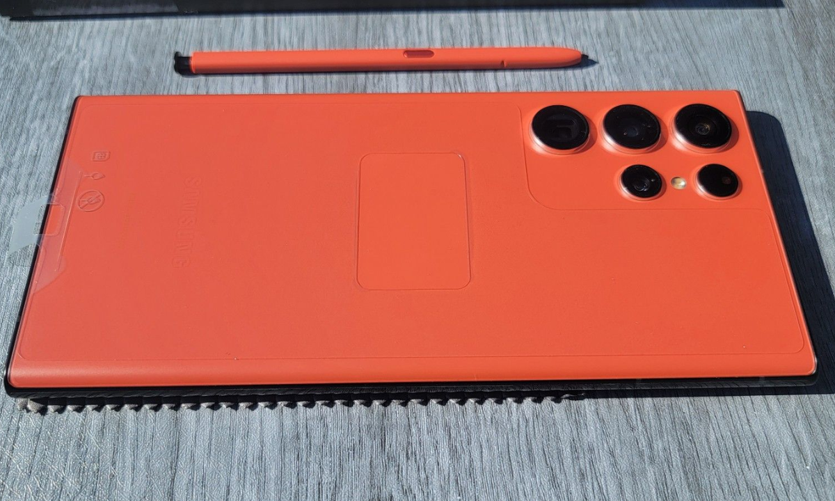 प्राइवेसी-किंग स्मार्टफोन Jolla Phone का हुआ Comeback, features जानकर हो जाओगे हैरान