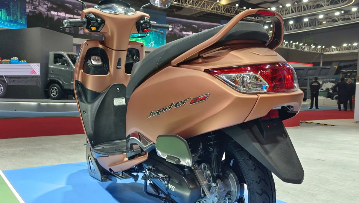 मात्र ₹59,500 में TVS Jupiter CNG 2025 धमाकेदार वापसी साथ लेकर आया 82km/kg माइलेज, 125cc Dual-Fuel Engine,Smart Start Tech